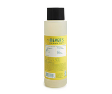 Load image into Gallery viewer, Mrs. Meyer´s Clean Day Body Wash Honeysuckle 16 fl oz